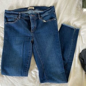 Women’s Loft Frayed Ankle Jeans